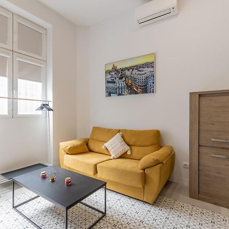 Galileo Apartment Мадрид Екстериор снимка