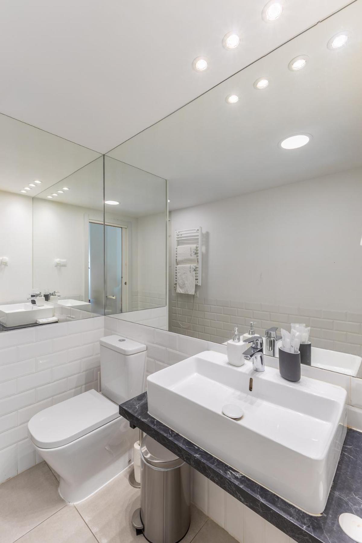 Galileo Apartment Мадрид Екстериор снимка